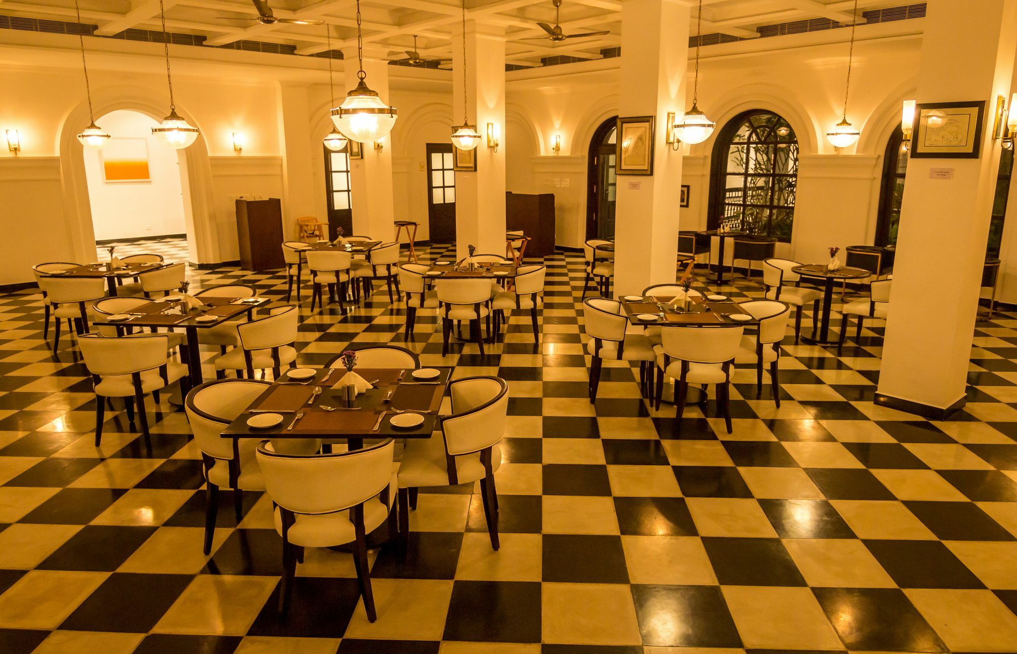 Alpha Old Court House Hotell Kochi Exteriör bild
